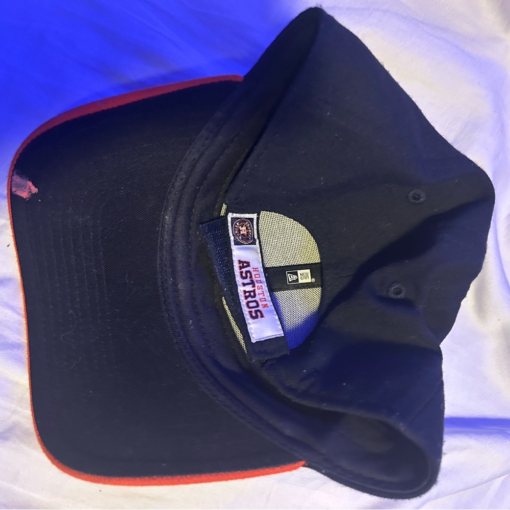 Astros hat - Picture 3 of 3